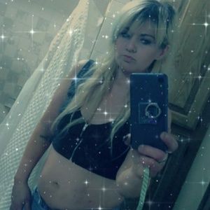 Meet your Posher, Valerie